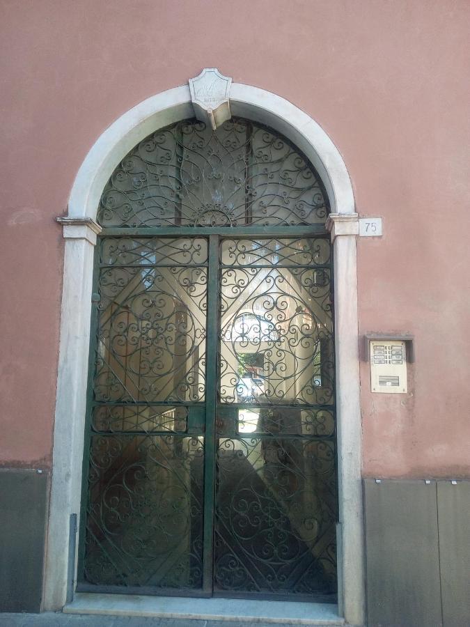 Antico Borgo Al Mare Appartement Lavagna Buitenkant foto
